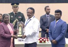 Shiridi Sai Electricals bags award from President
