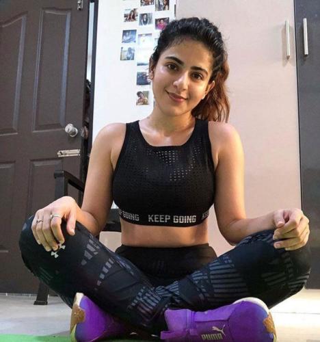 Iswarya Menon 6