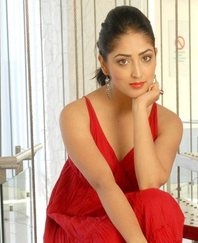 Yami Gautam (4)