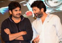 పవన్ కళ్యాణ్ కి క్లాస్ పీకిన త్రివిక్రమ్ …