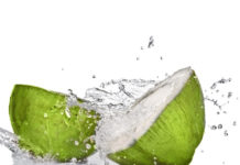 జుట్టు ఒత్తుగా పెరగటానికి కొబ్బరినీళ్లు!