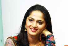 తాప్సీ పాత్రను కొట్టేసిన అనుష్క.!