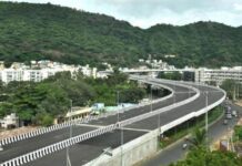 విజయవాడ కనకదుర్గ ఫ్లై ఓవర్కు ఏమైంది..