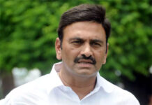 ఎంపీ రఘురామకృష్ణంరాజుపై సీబీఐ దాడులు..