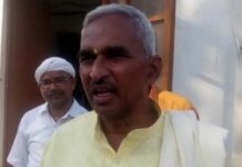 హలో సార్.. బీజేపీ ఎమ్మెల్యే అలా మాట్లాడితే ఎలా..