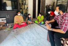 టీఎన్ఆర్ కుటుంబానికి ఐడ్రీమ్ మీడియా రూ.10 లక్షల సాయం